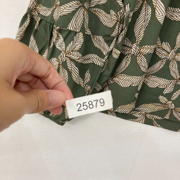 LOFT sz XL Green Tan Floral Abstract Balloon Sleeve Button Popover Blouse Office - Picture 9 of 9
